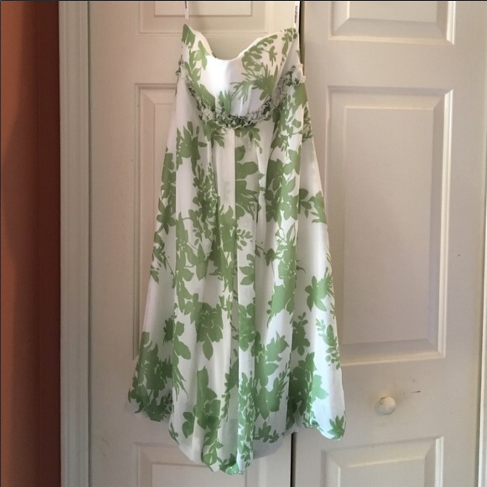 David’s bridal-smoke free pet free home sold as is